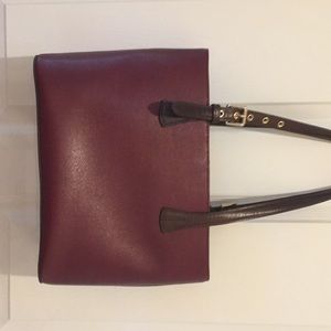 Dooney & Bourke medium size bag